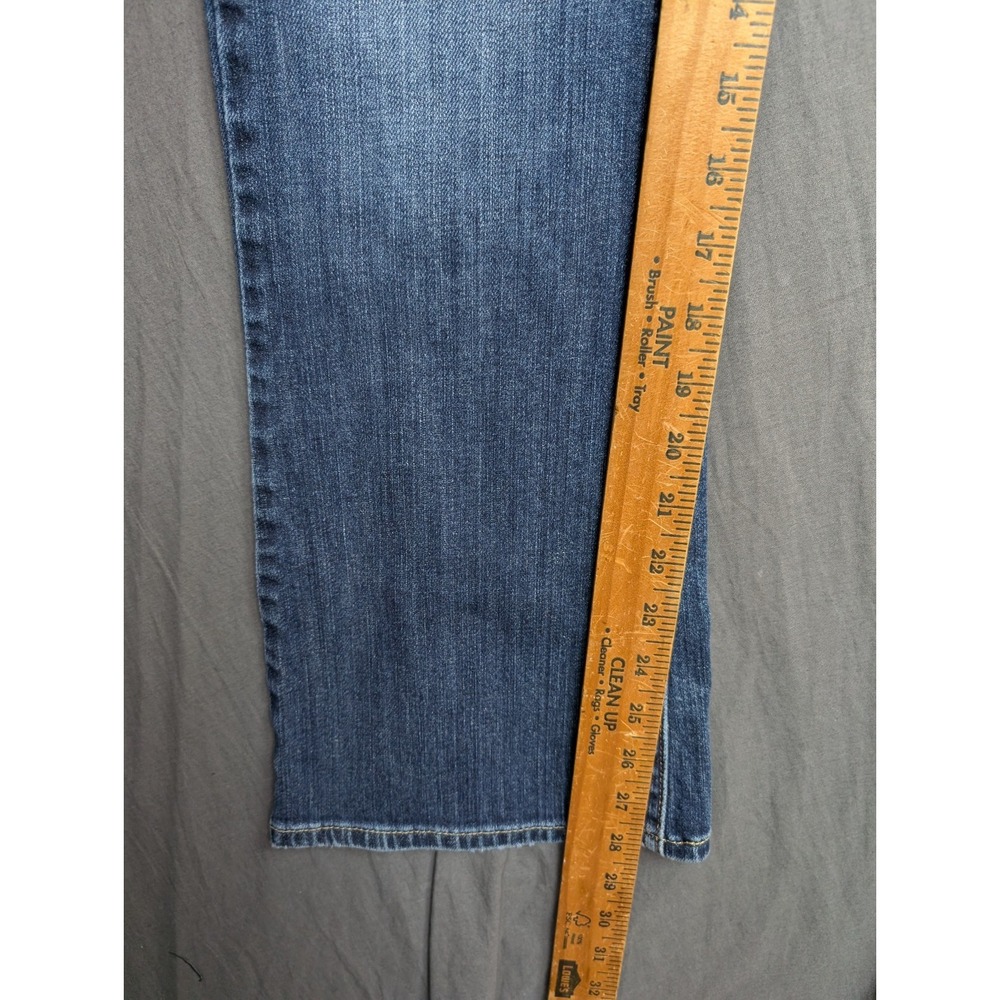 Levi's 515 Bootcut Jeans Women's Size 29 X 30 Medium Wash Blue‎ Denim Low Rise - Picture 2 of 7